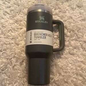 Stanley Quencher H2.0 Tumbler 40 oz.